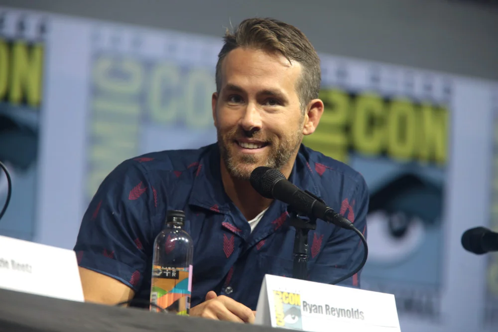 Ryan Reynolds at comic com